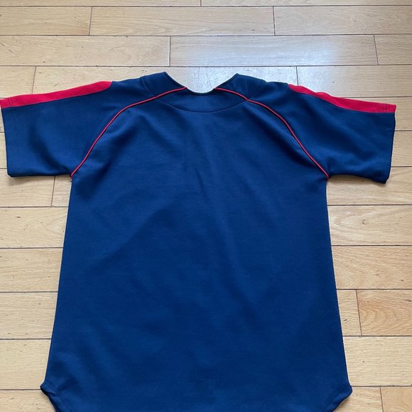 RED SOX JACKET & SHIRT COMBO!!!  GENDER NEUTRAL - Picture 6 of 7